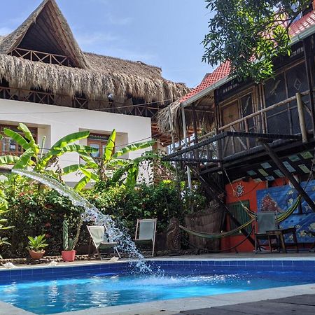 La Natura Hostel & Pool Palomino Buitenkant foto